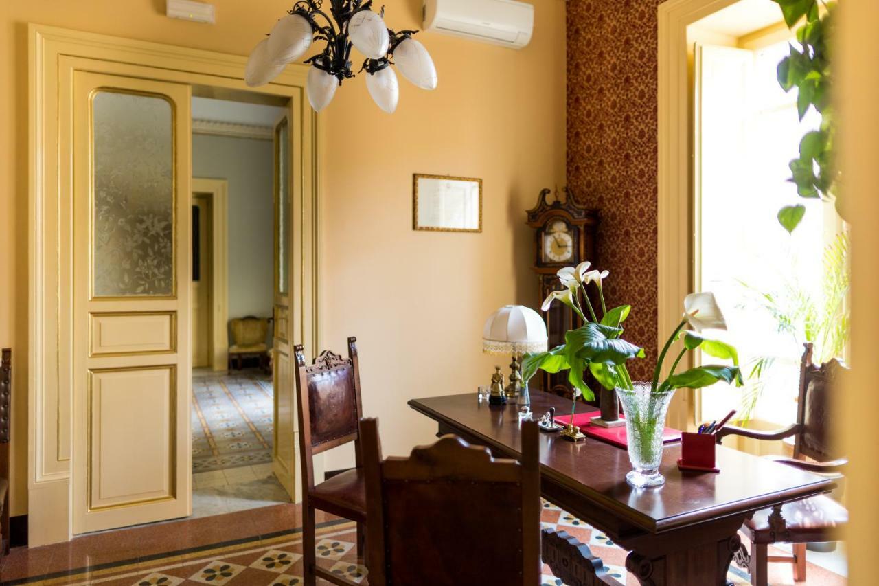 Hotel Palazzo al Carmine Dimora Storica Castelvetrano Esterno foto